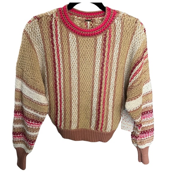 LAST CHANCE Free People Show Me Love Oversize Crop Sweater - Picture 2 of 7